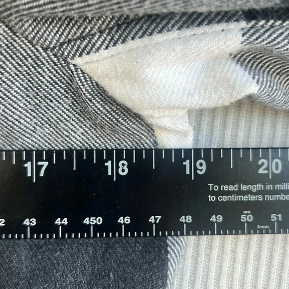 ROXY Y2K Plaid Faux Fur Hooded Jacket Coat Size MEDIUM - Picture 9 of 12